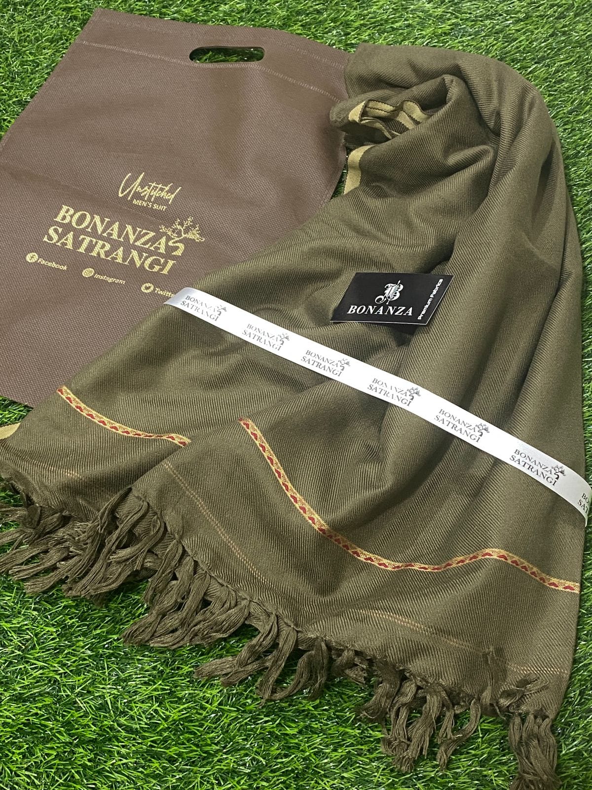 Bonanza satrangi Mens winter shawl olive green