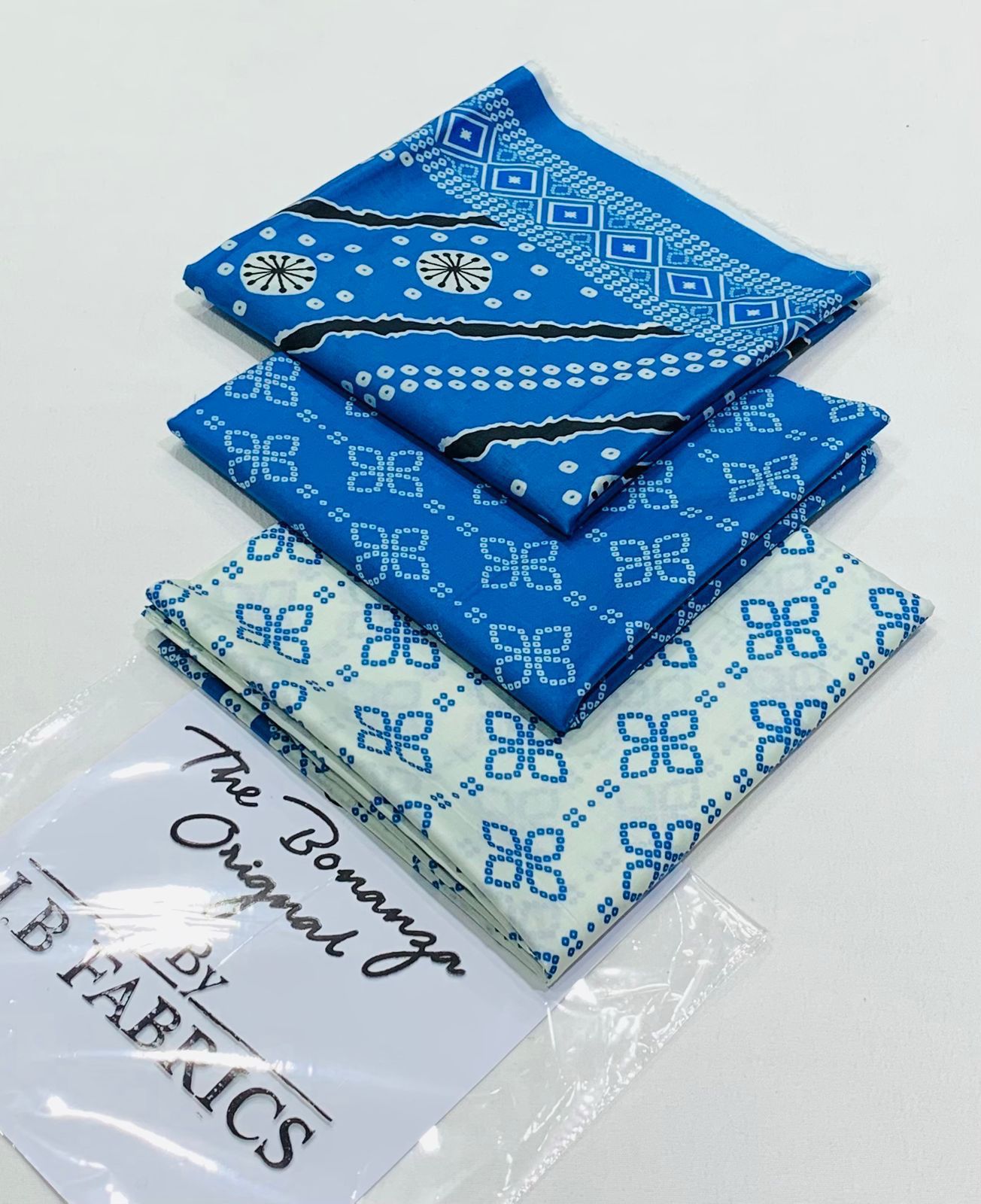 ✨printed lawn 3 piece unstitch suit ✨