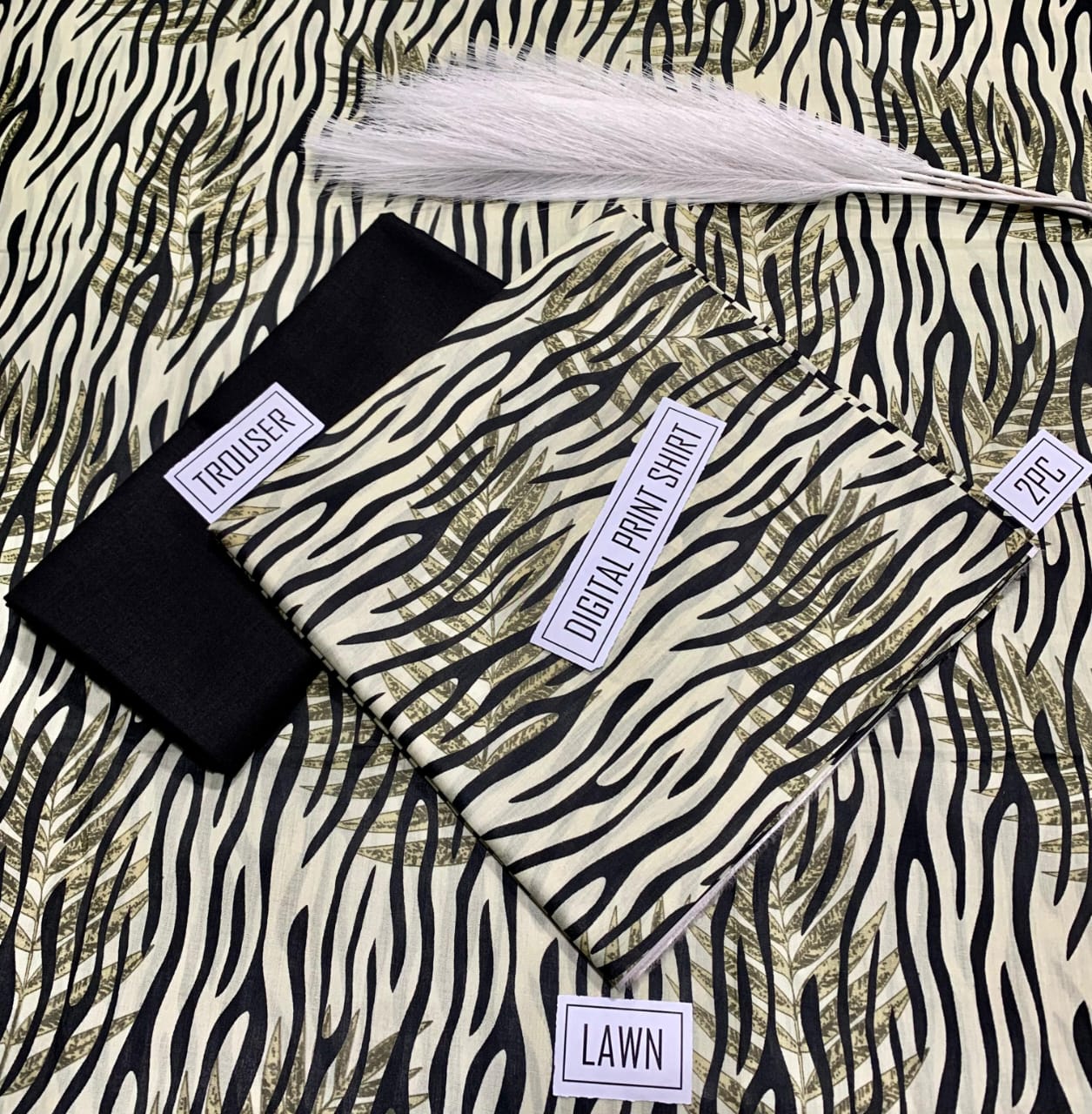 Printed lawn 2 piece unstitched suit