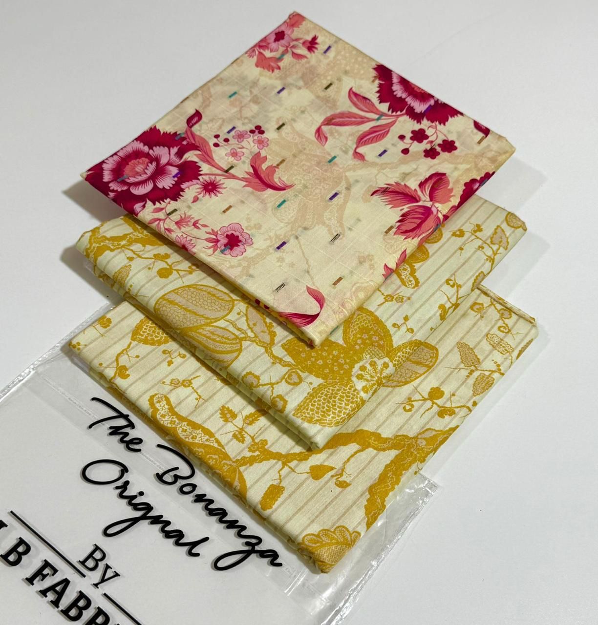 ✨printed lawn 3 piece unstitch suit ✨