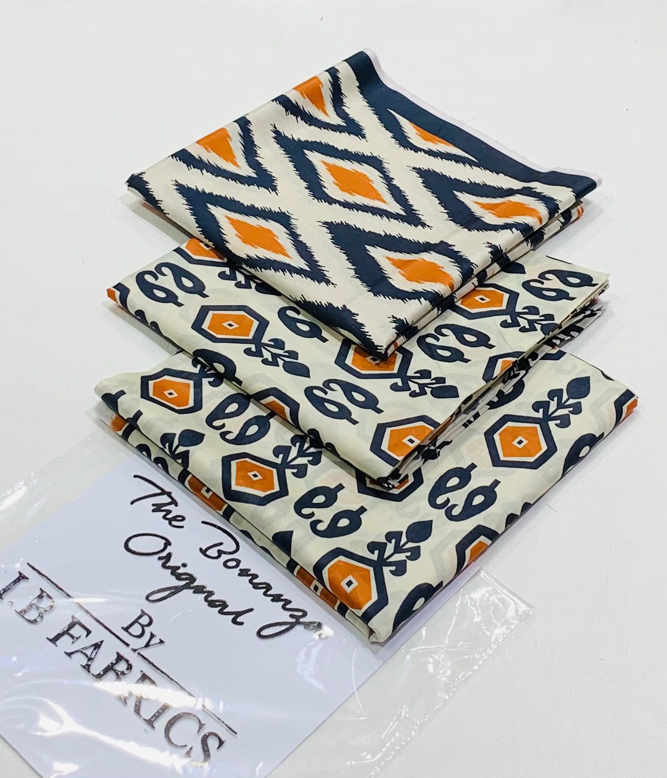 ✨printed lawn 3 piece unstitch suit ✨